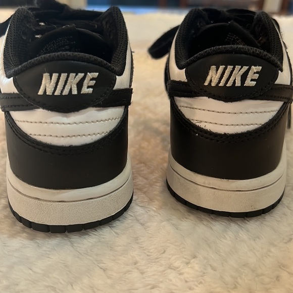 Nike Dunk Low Panda Kids Size 2Y Black White Youth Sneakers Athletic Shoes - Picture 3 of 9